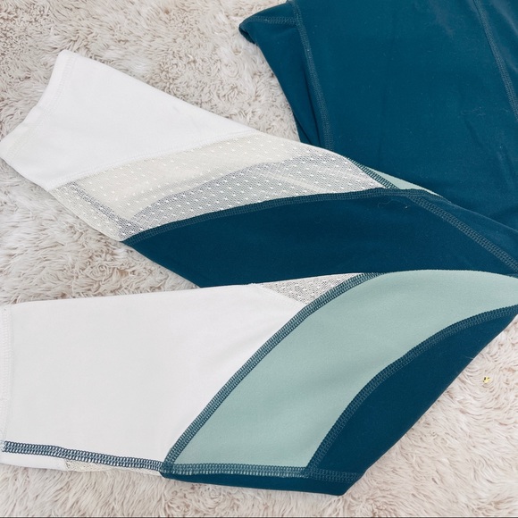 ATHLETA color block 7/8 leggings - Picture 5 of 11